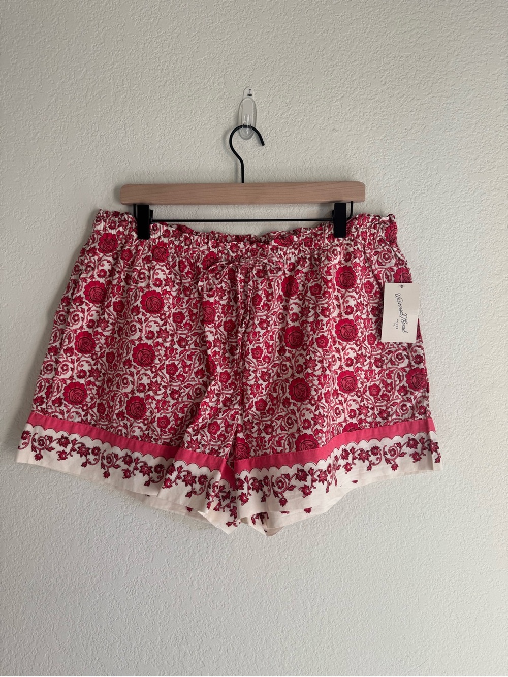 NWT Universal Thread Floral Cotton Shorts XL